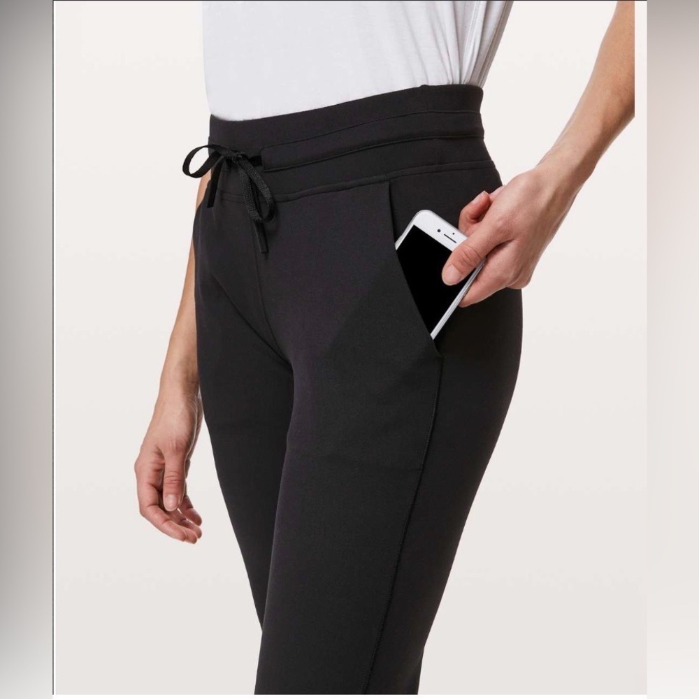 Lululemon Ready To Rulu Pant Jogger 29” Size 8 Black Lounge Athleisure - Picture 4 of 9